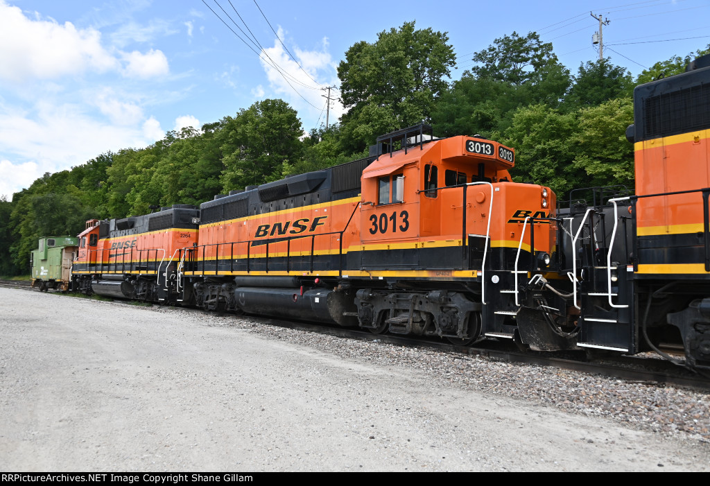 BNSF 3013 Roster shot